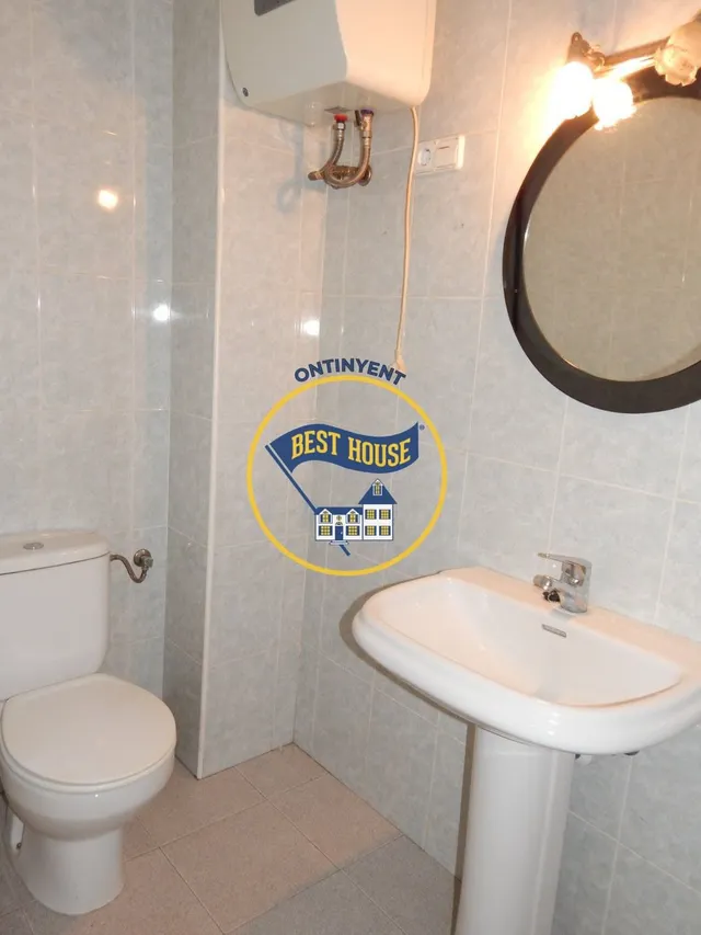 EXCELENTE LOCAL COMERCIAL POR TAMAÑO Y UBICACIÓN EN ONTINYENT. — 3