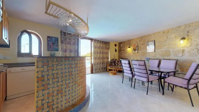 Increíble Villa de Lujo en Maryvilla — 14