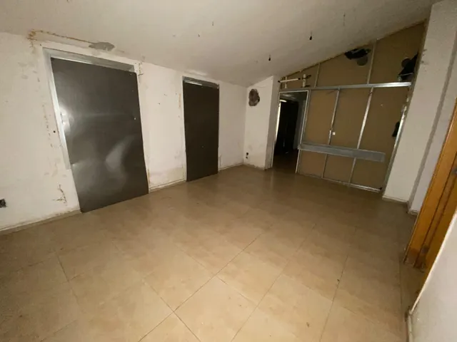 DUPLEX CON TERRAZA EN CREU ALTA - foto 5