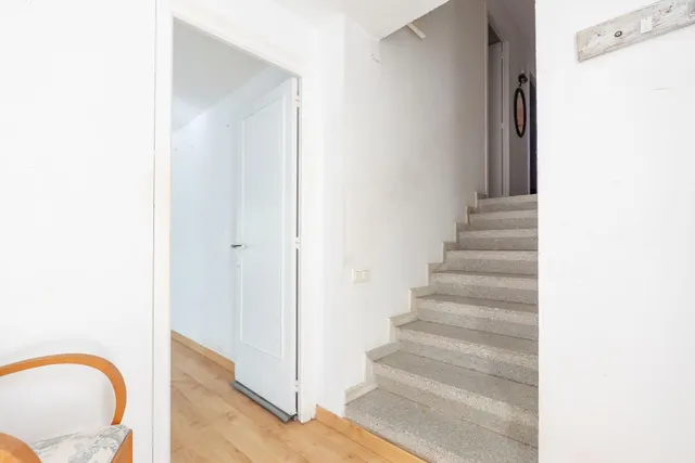Casa con piscina privada en la urbanización Eucaliptus. — 9