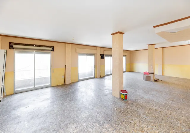 Gran oportunidad, edificio a la venta en barrio de Monachil. — 20