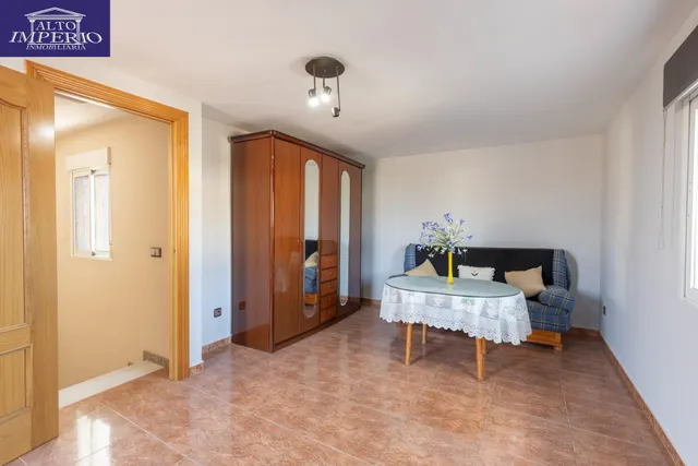 Casa independiente a 5 minutos de Granada en buen estado para entrar a vivir — 42