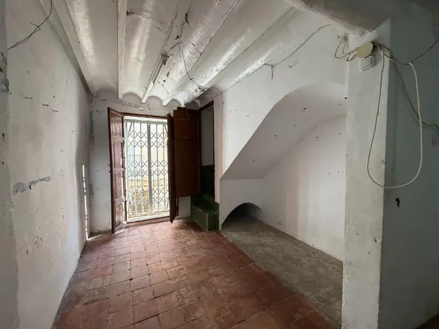 Casa con patio en alquiler junto a Plaza Mayor, Elda — 17