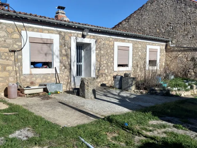 TAPIAS BELLIDO VENDE  PARCELA  EN SEGOVIA CON VISTAS AL ALCÁZAR. — 8