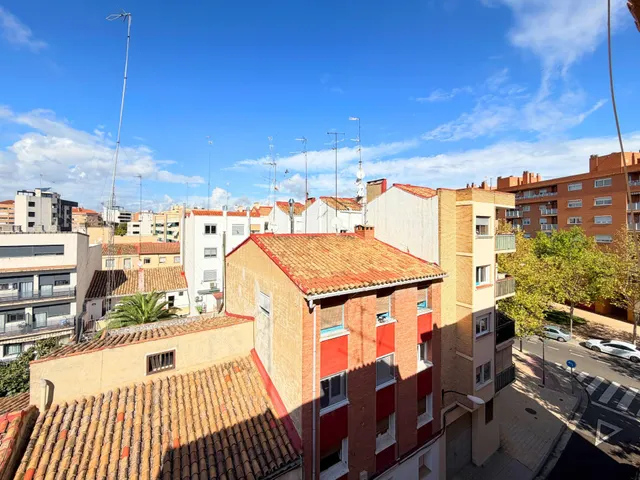SE VENDE PISO DE TRES DORMITORIOS CON VISTAS DESPEJADAS EN LA JOTA - ZARAGOZA — 14