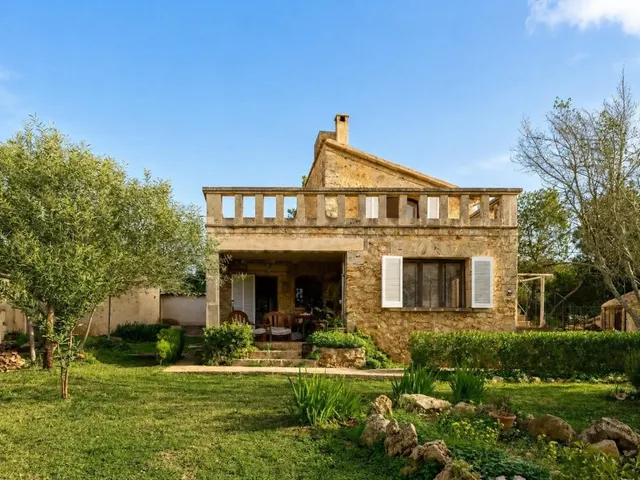Finca mallorquina con más de 6.000 m² en Pòrtol