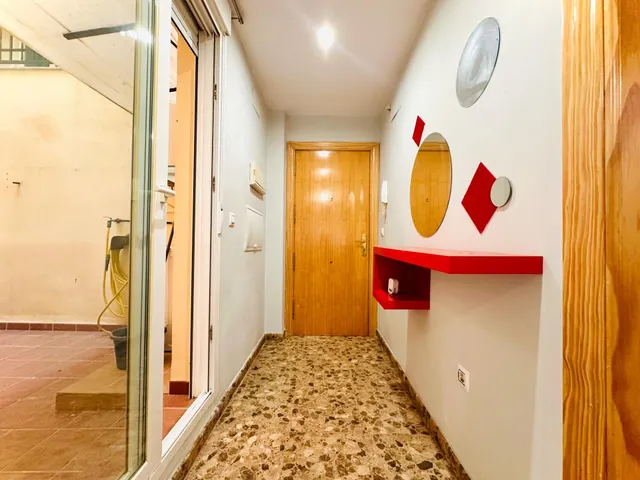 Oportunidad Única: Apartamento Moderno en Las Gabias — 10