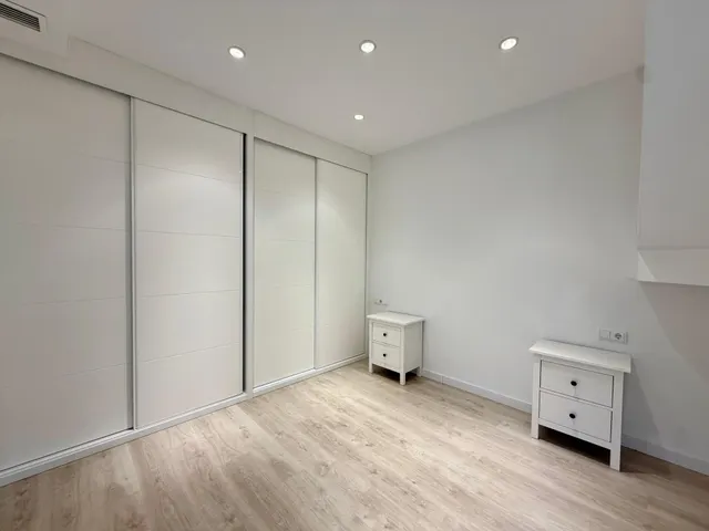 Exclusivo chalet adosado con piscina privada, amplios espacios y excelentes calidades — 22