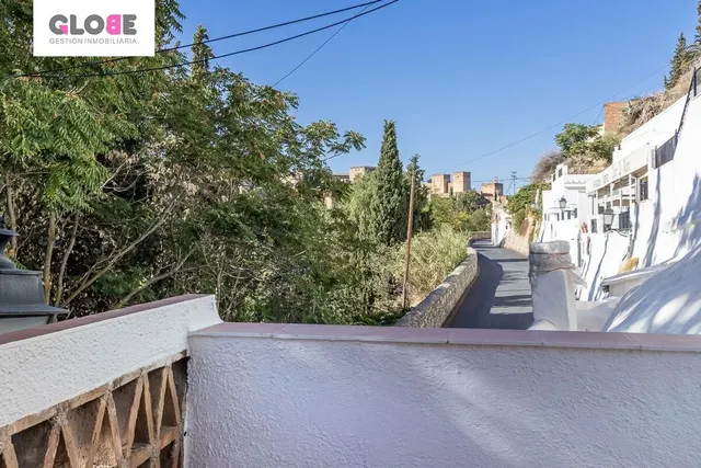 Casa reformada en el Camino del Sacromonte — 25