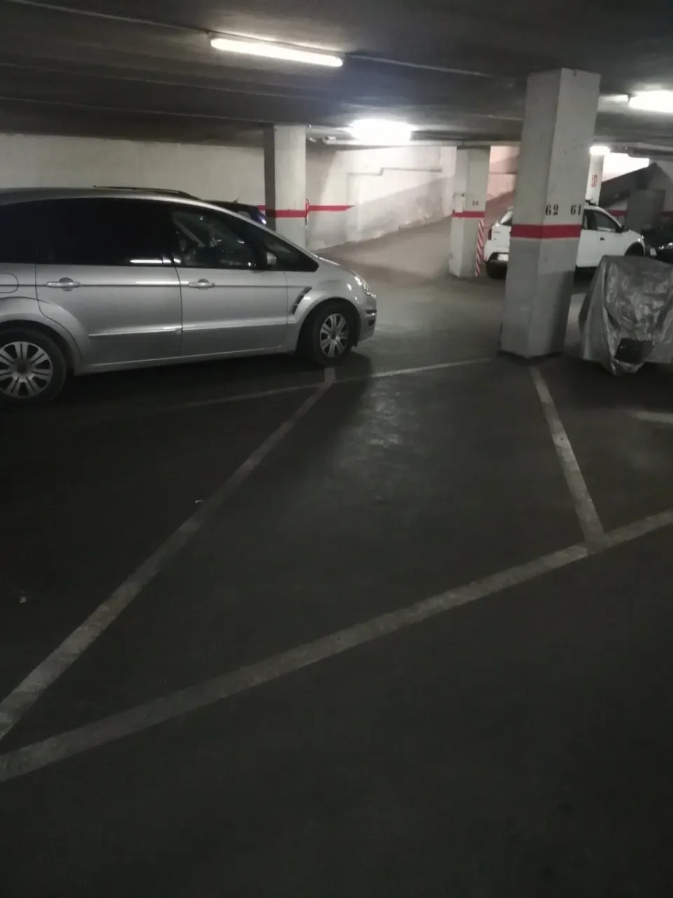 PLAZA DE PARKING PARA COCHE O MOTO
