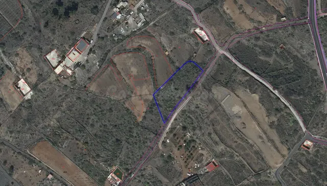TERRENO RÚSTICO EN GUÍA DE ISORA – 1.915 m2, SITUADO A POCOS - foto 2