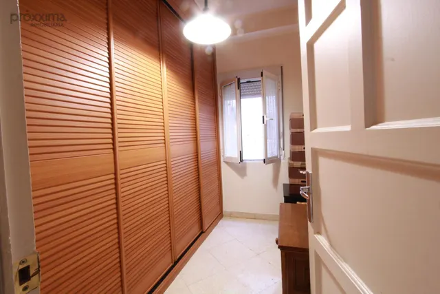 Vivienda con amplia terraza y grandes posibilidades en Los Remedios — 27