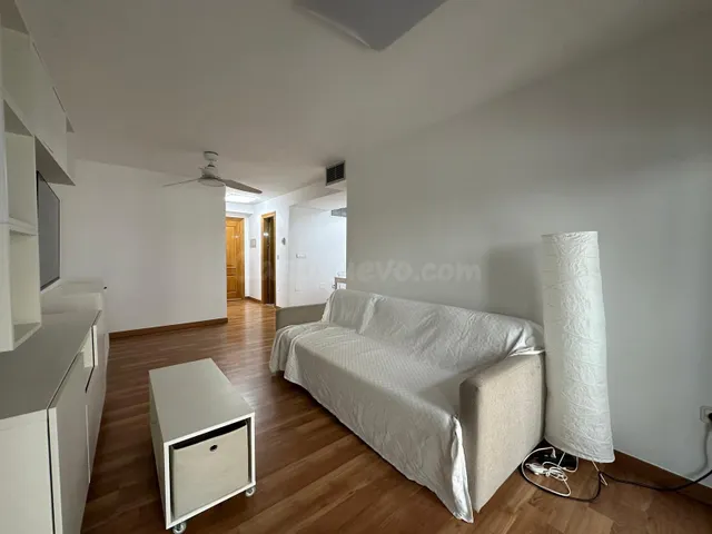 Alquilo piso de un dormitorio en calle Platería. — 3