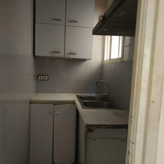 CASA DE 2 HAB  OKUPADA PARA REFORMAR COMPLETAMENTE EN CAN PUIGGENER — 6