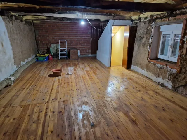 SE VENDE CASA EN MORILA DE LOS OTEROS, PARCELA CON 553 M2, P - foto 5