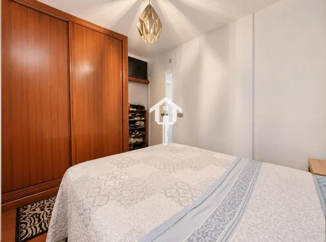 Espectacular piso de 3 habitaciones con patio y aire acondicionado en zona campoamor de Alicante — 34