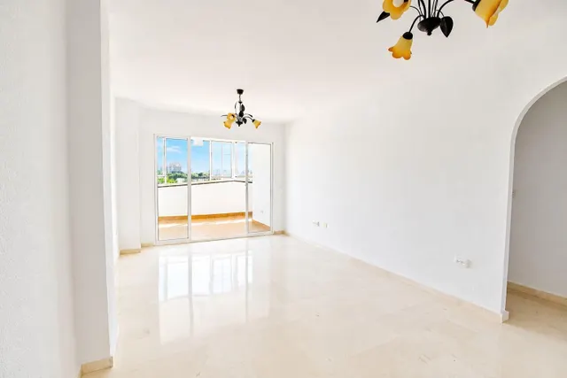 Atico duplex en parque la paloma vistas al mar — 11