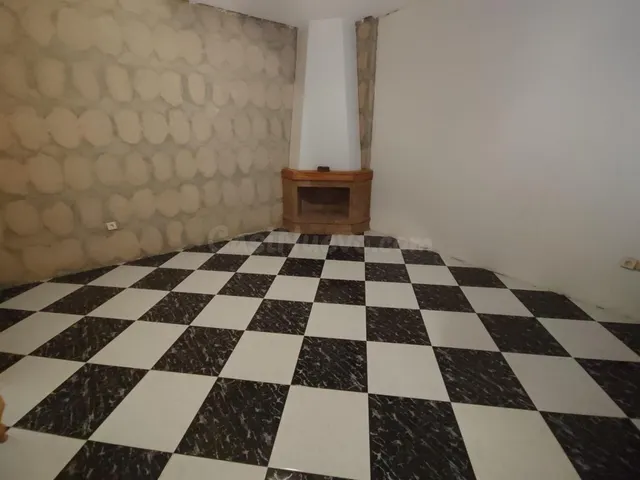 Amplia casa en venta en Los Montesinos - foto 2