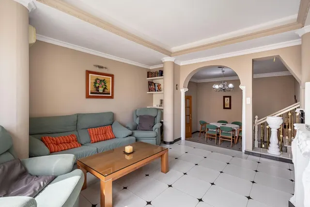 CHALET ADOSADO EN OGIJARES ( GRANADA) — 23