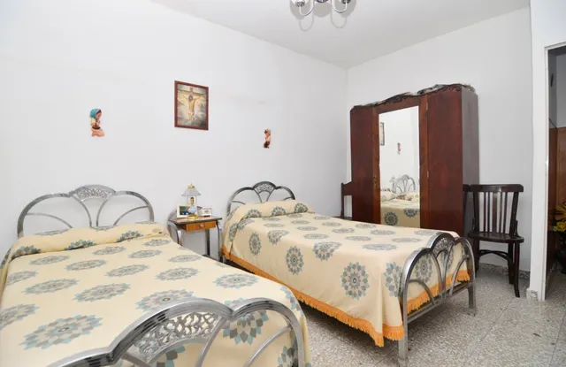 Urbis te ofrece una bonita casa en venta en Fuentesáuco, Zamora. — 27