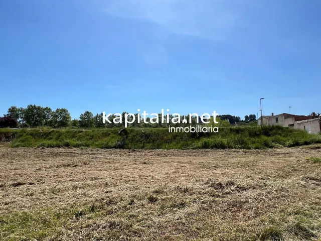 Fantástica parcela a la venta en Montaberner . - foto 2