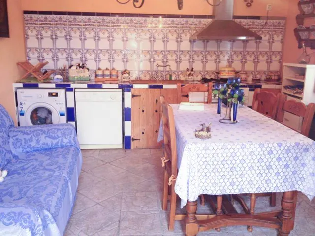 2 CASAS  INDEPENDIENTE EN VENTA EN PIERA — 24