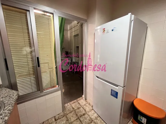 PISO JUNTO A LA PLAZA COSTA SOL - foto 3
