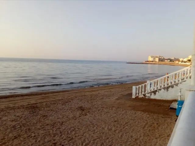APARTAMENTO DE LUJO EN EL CENTRO DE TORREVIEJA — 16