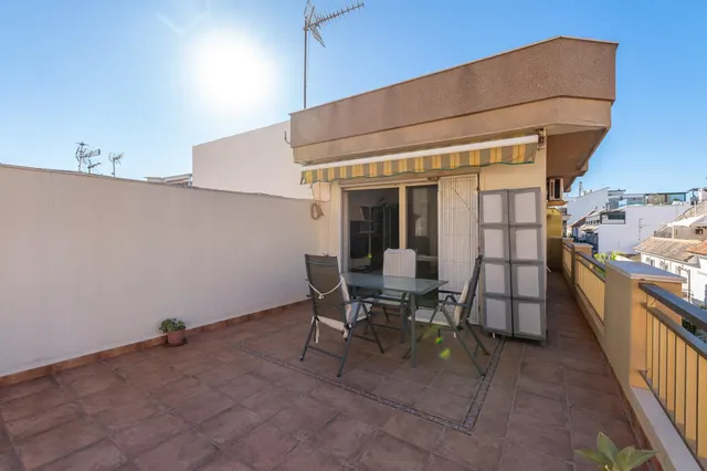 Piso con gran terraza de 29 m2 en segunda línea de playa – Fuengirola — 15