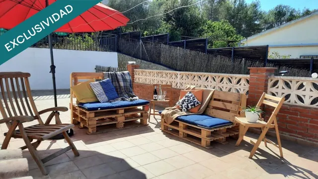 Oportunidad casa con muchas posibilidades. — 22