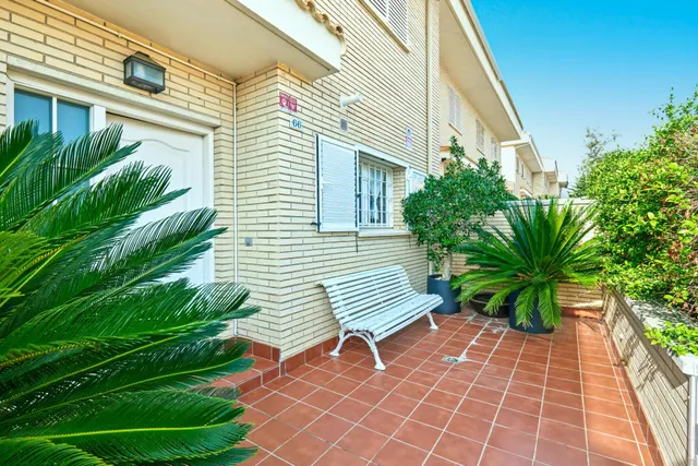 Exclusiva casa con piscina , ascensor y placas solares en llavaneres — 37