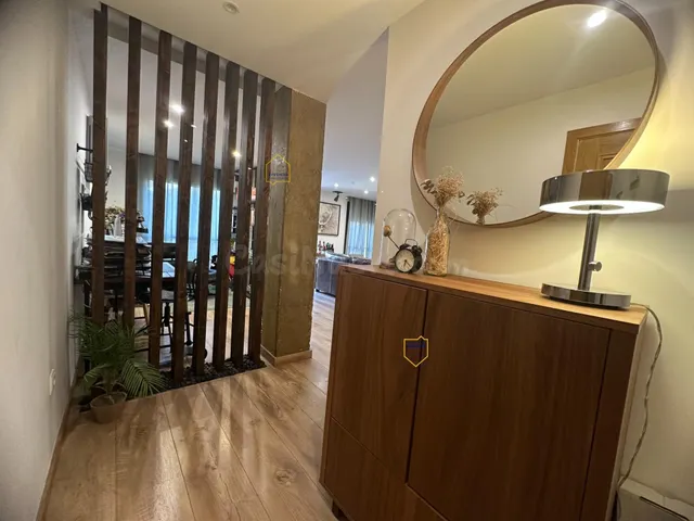 Piso de lujo, de dos dormitorios y un vestidor, en el centro - foto 2