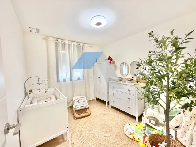 CHALET EN UNA PLANTA EN LA URBANIZACIÓN LOS GIRASOLES — 9
