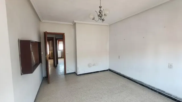 PISO PARA REFORMAR EN LA BAÑEZA — 5