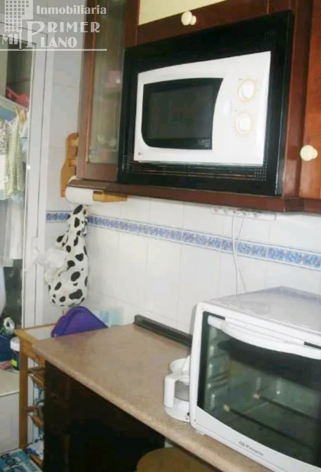 PISO EN CALLE DOÑA CRISANTA, 2 DORMITORIOS, BAÑO, TRASTERO P - foto 5