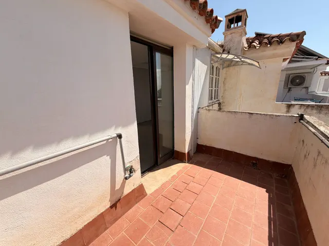 PAREADO EN LA SIERREZUELA , MIJAS - OPORTUNIDAD DE REFORMA — 25