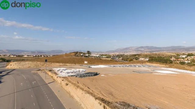 Amplio Terreno Rural en Avda Suspiro del Moro, Otura — 4