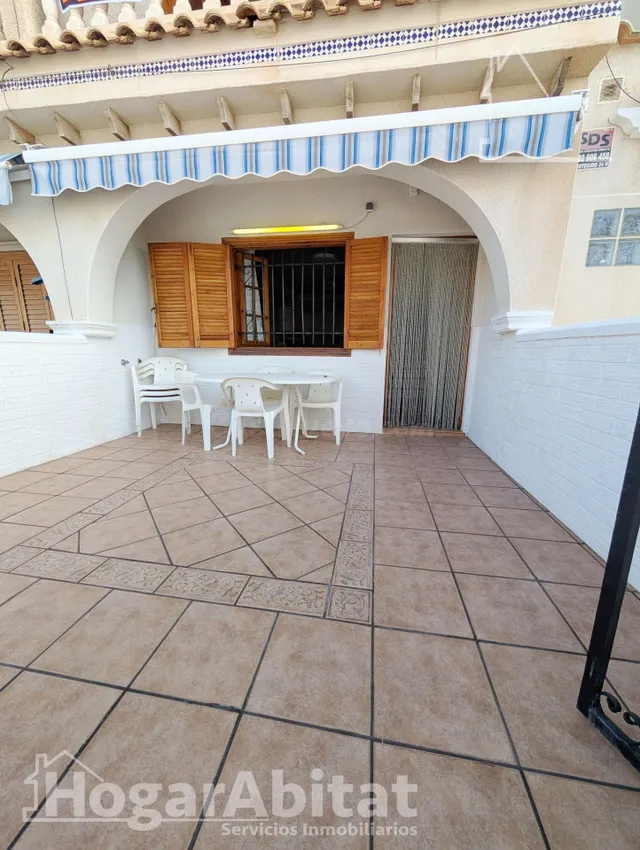 ¡PRIMERA LÍNEA DE PLAYA! PRECIOSA CASA AMPLIA EN RESIDENCIAL CON DOS TERRAZAS Y PARKING — 3