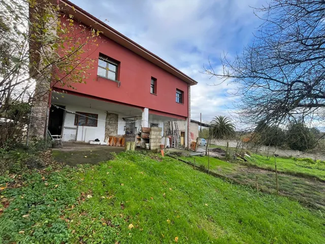 ¡Gran oportunidad en Siero! Casa independiente con 8.000 m2  - foto 4