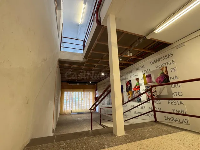 Local comercial 896m² en alquiler - Centre - foto 4
