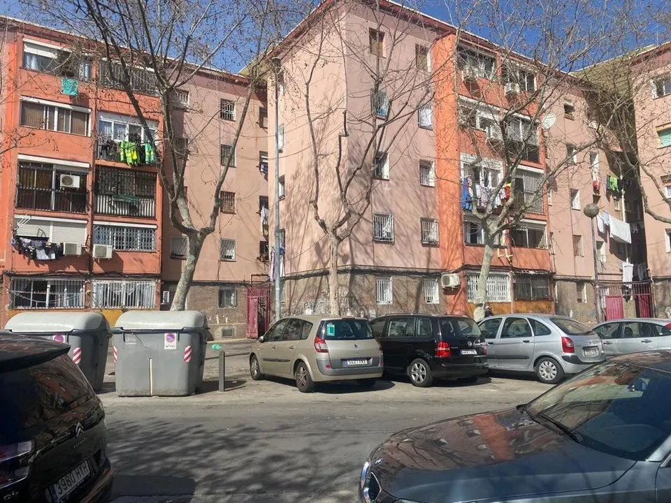 SE VENDE PISO EN BADALONA, ZONA SANT ROC