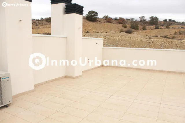 Estupendo adosado  en alenda golf — 34
