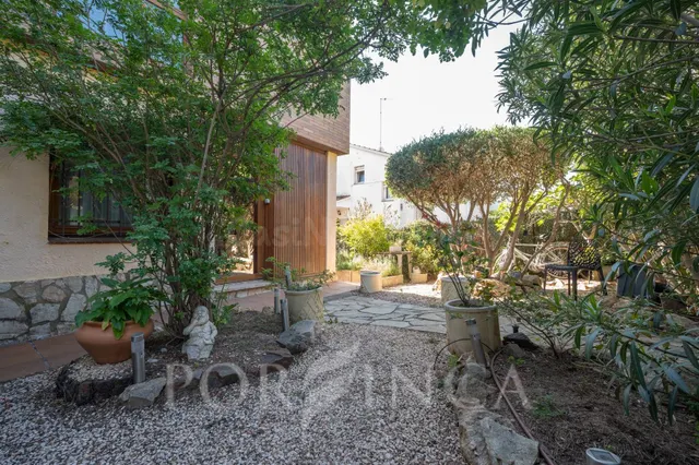 Villa con exclusivas vistas al mar, piscina y ascensor en Ca - foto 3
