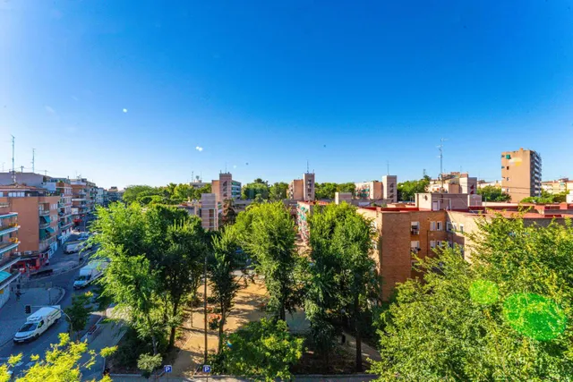 AMPLITUD, LUZ y 3 TERRAZAS en el barrio MOSCARDÓ - foto 2