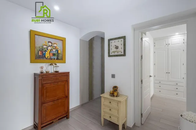 PISO EN VENTA - GRANADA (C/Recogidas) — 33