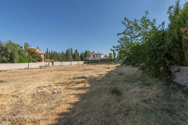 Magnífico solar de 1.002 m2 destinado a chalets individuales en la Urbanización Molino Ato de Otura — 18