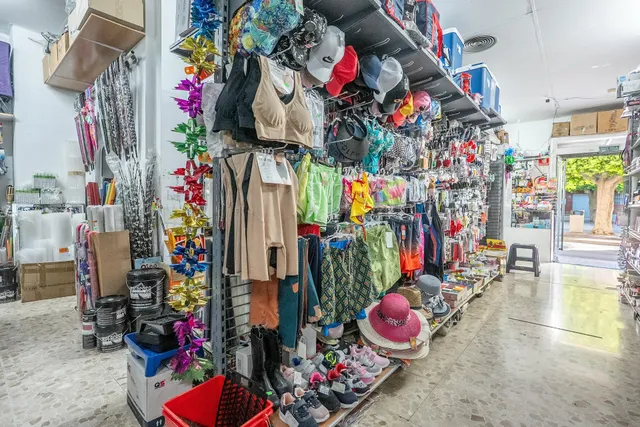 HUERCAL ALMERIA - PUEBLO: LOCAL COMERCIAL CON ALMACEN/COCHERA — 17