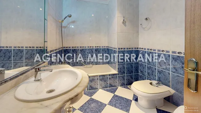 Piso en venta en Valencia, con garaje incluido — 29