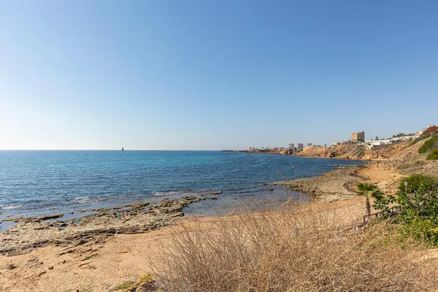 Adosado en primera línea con vista al mar — 47