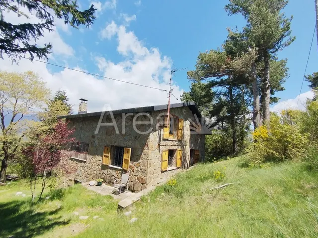 Xalet exclusivo con vistas panorámicas en Campelles (Girona) - foto 4